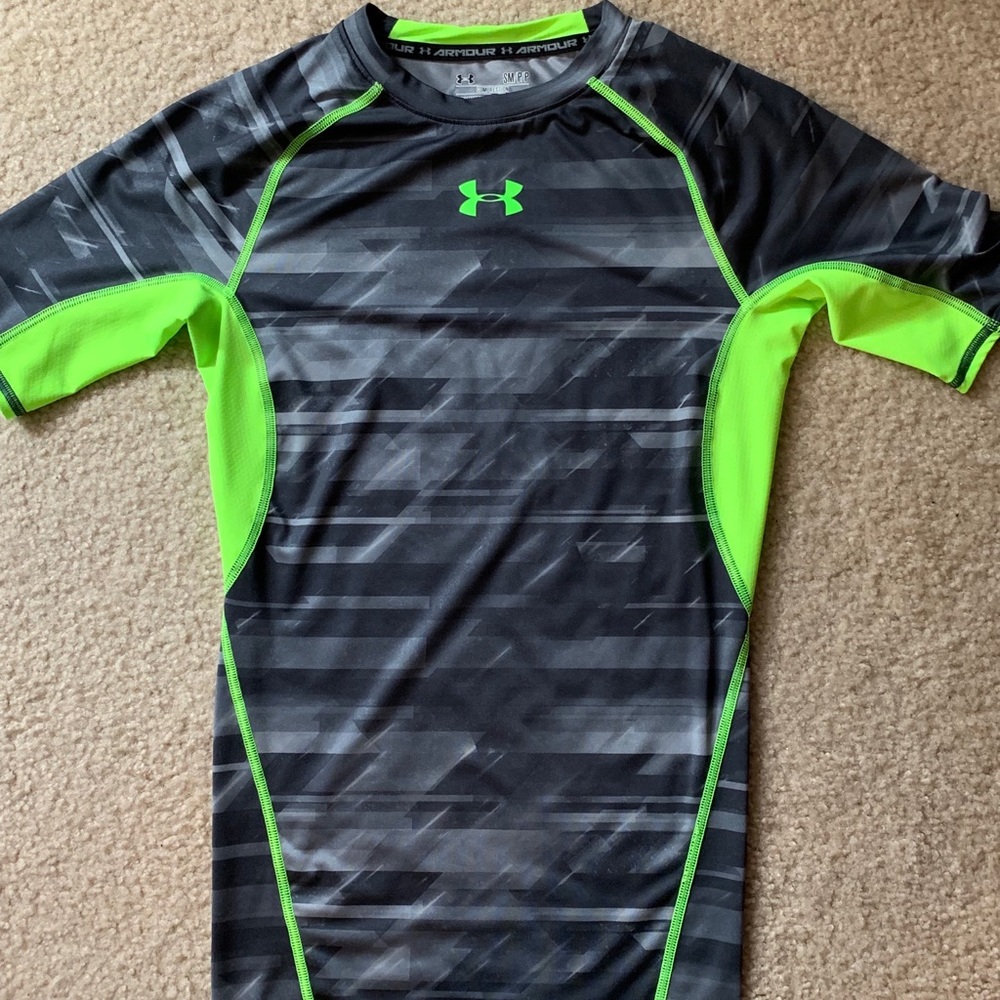 Under armor bundle of men workout shirts